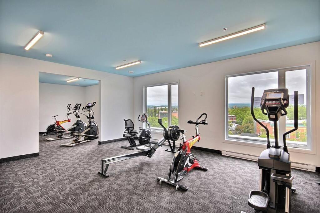 Апартаменты K-417 / Parking & Gym - Private Balconies Квебек Экстерьер фото